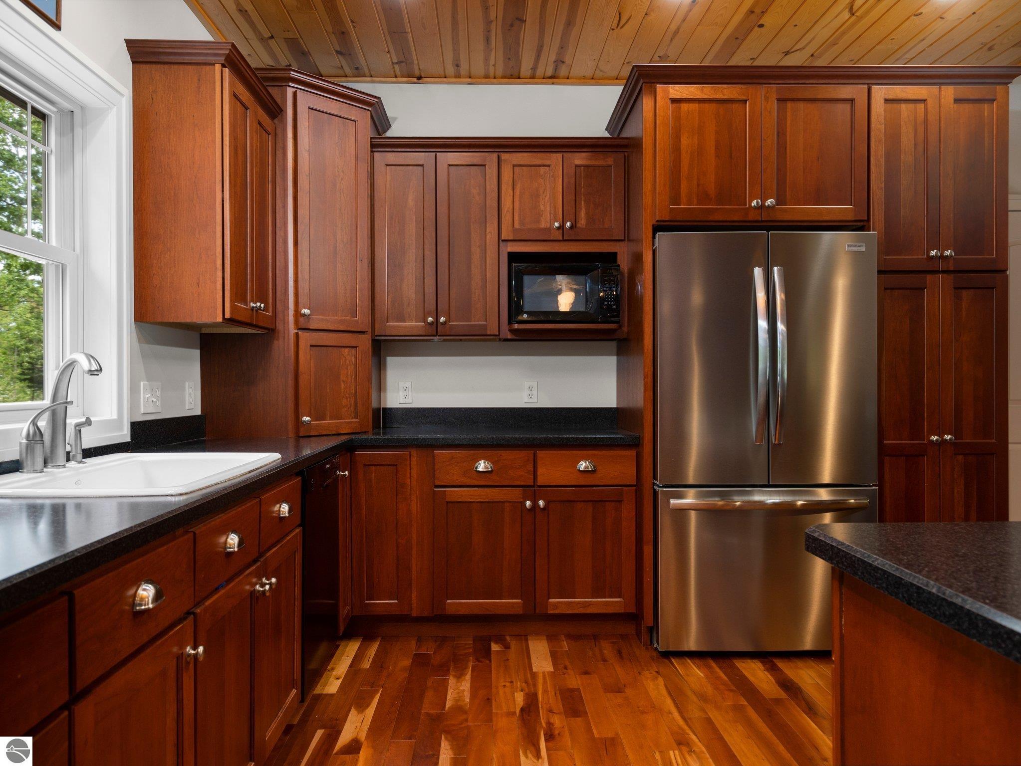 2155 Timber Trail, NE