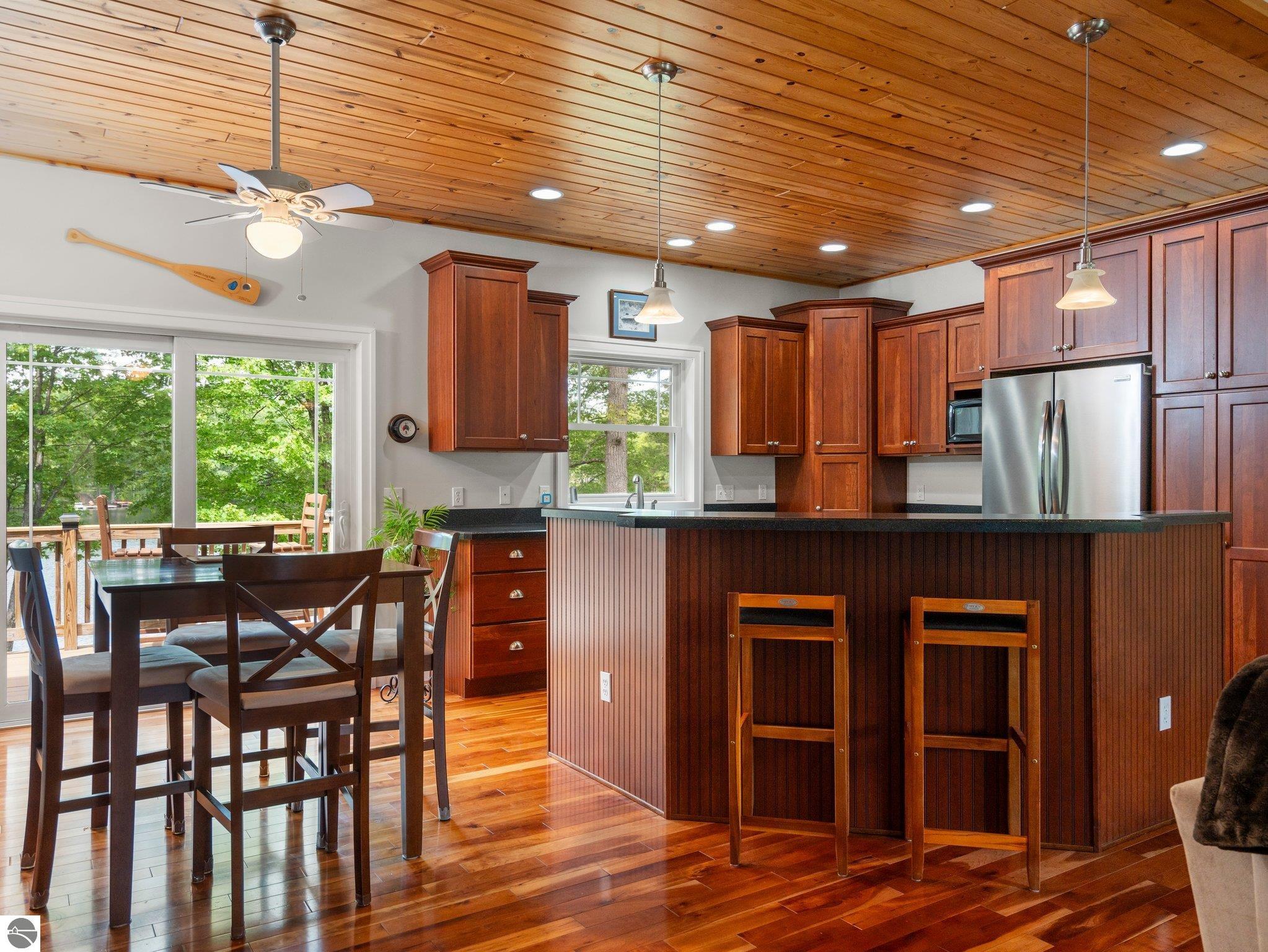 2155 Timber Trail, NE