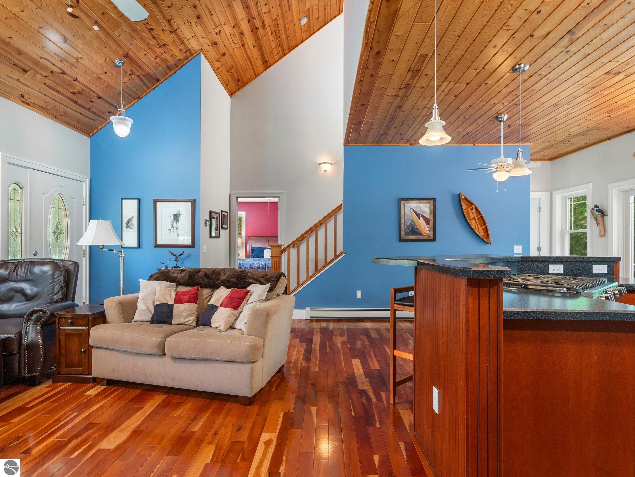 2155 Timber Trail, NE