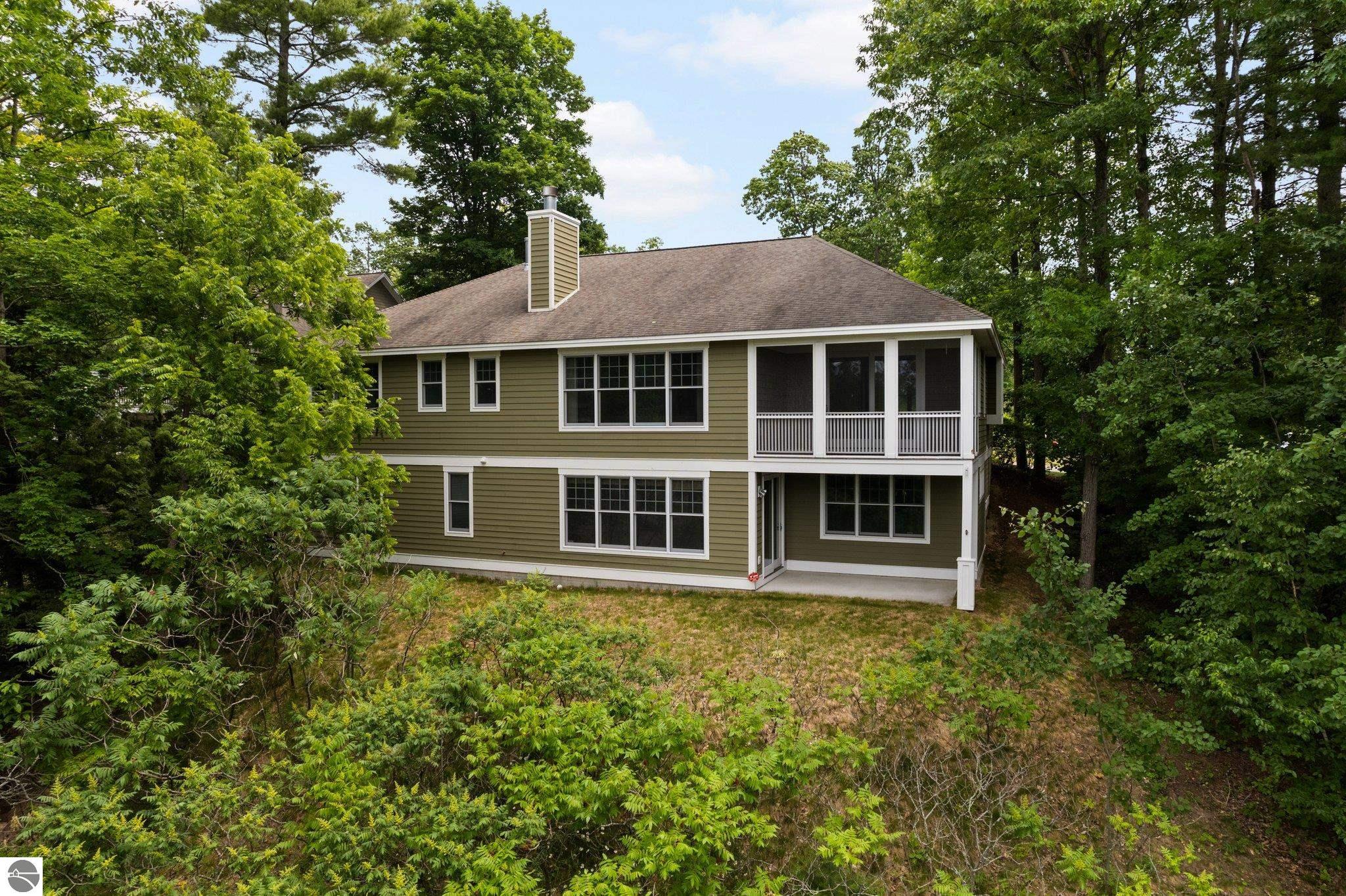6403 Cedarmere
