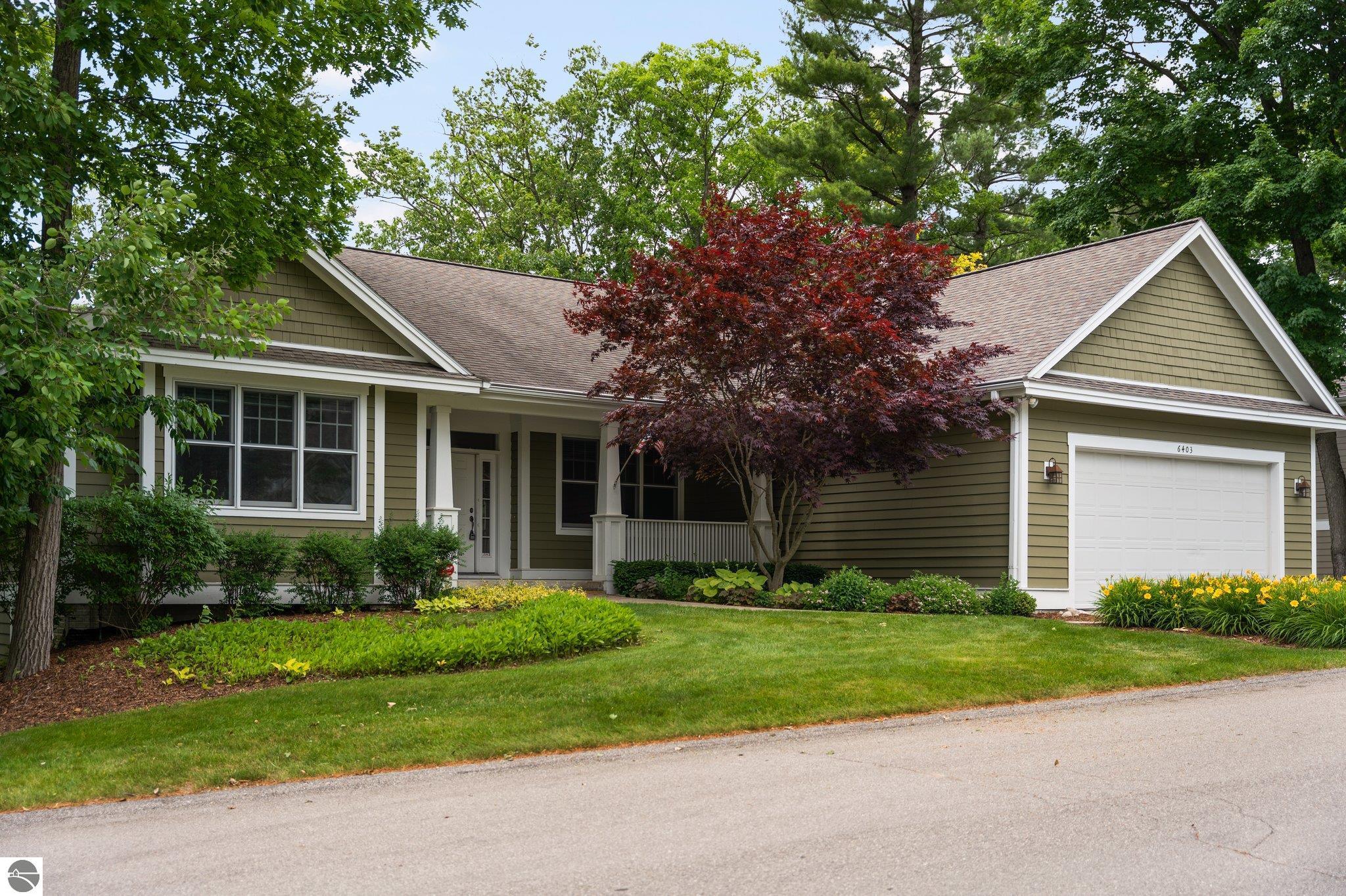 6403 Cedarmere