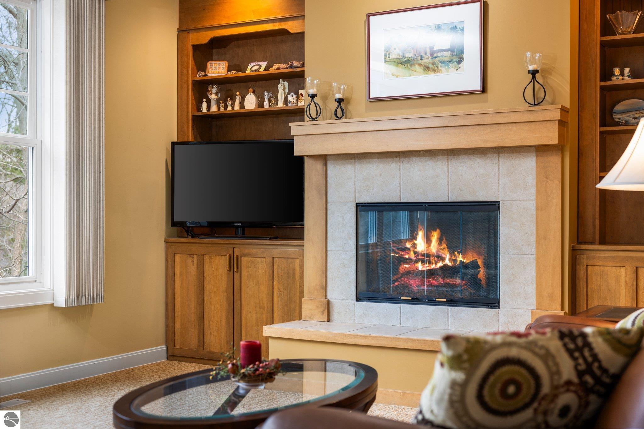 6403 Cedarmere