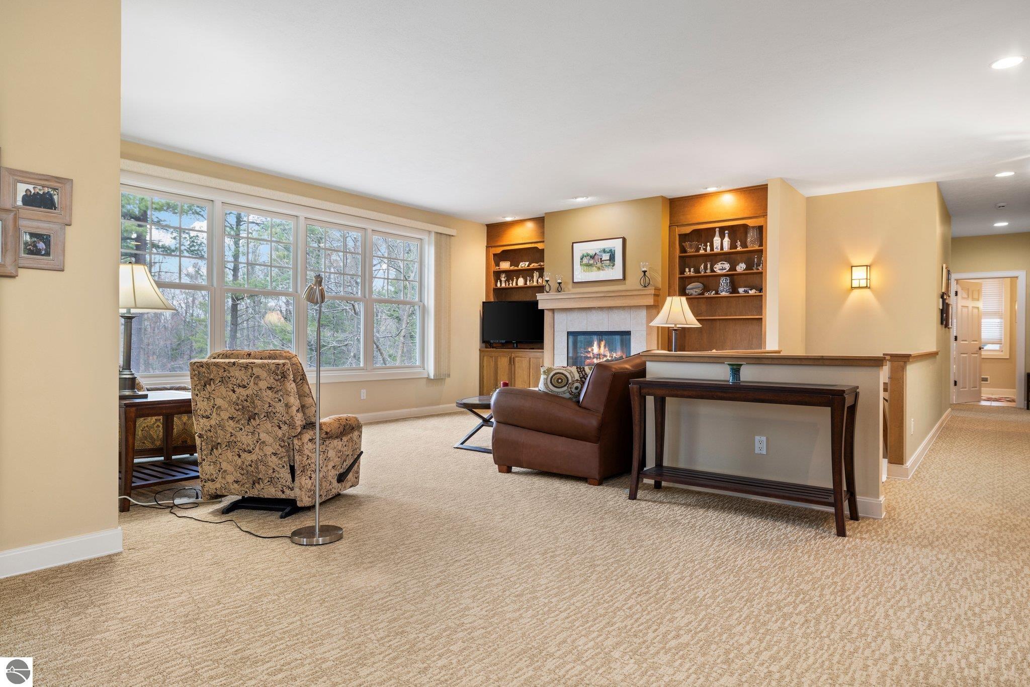 6403 Cedarmere