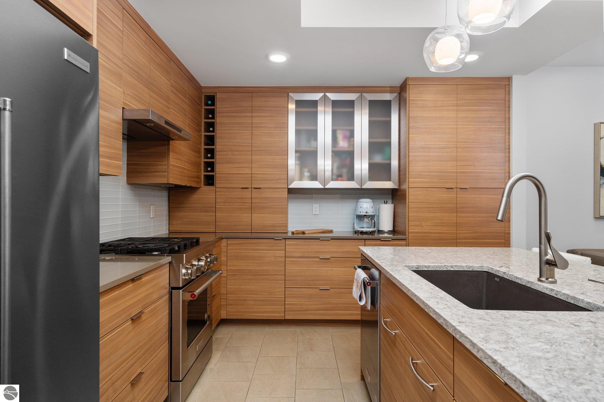 215 Washington Street # 2A