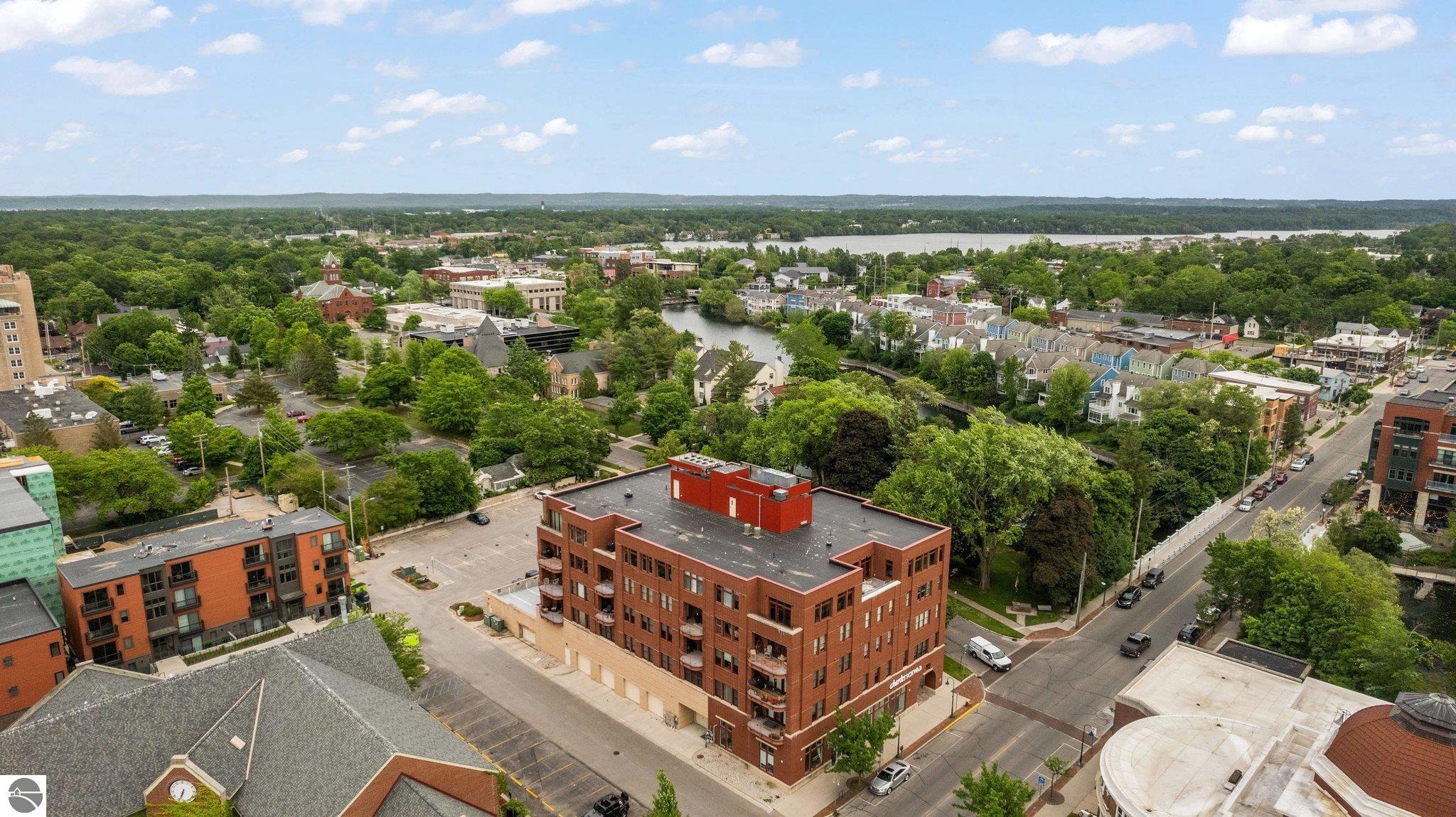 215 Washington Street # 2A