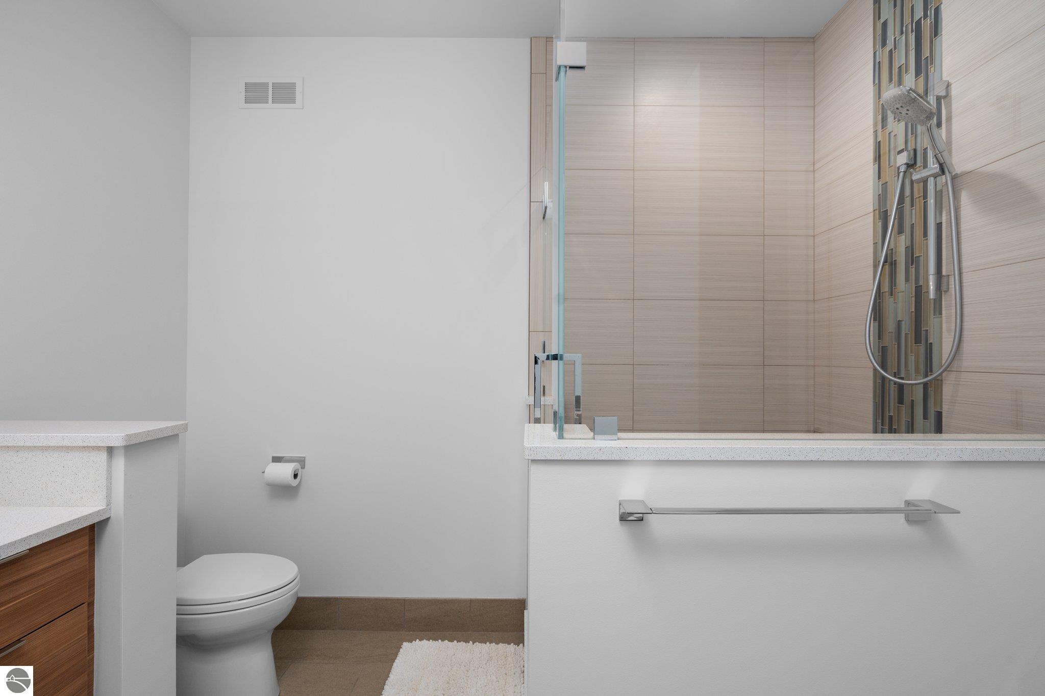 215 Washington Street # 2A