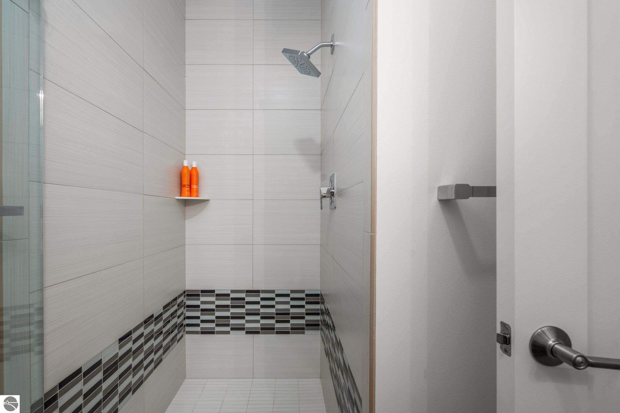 215 Washington Street # 2A