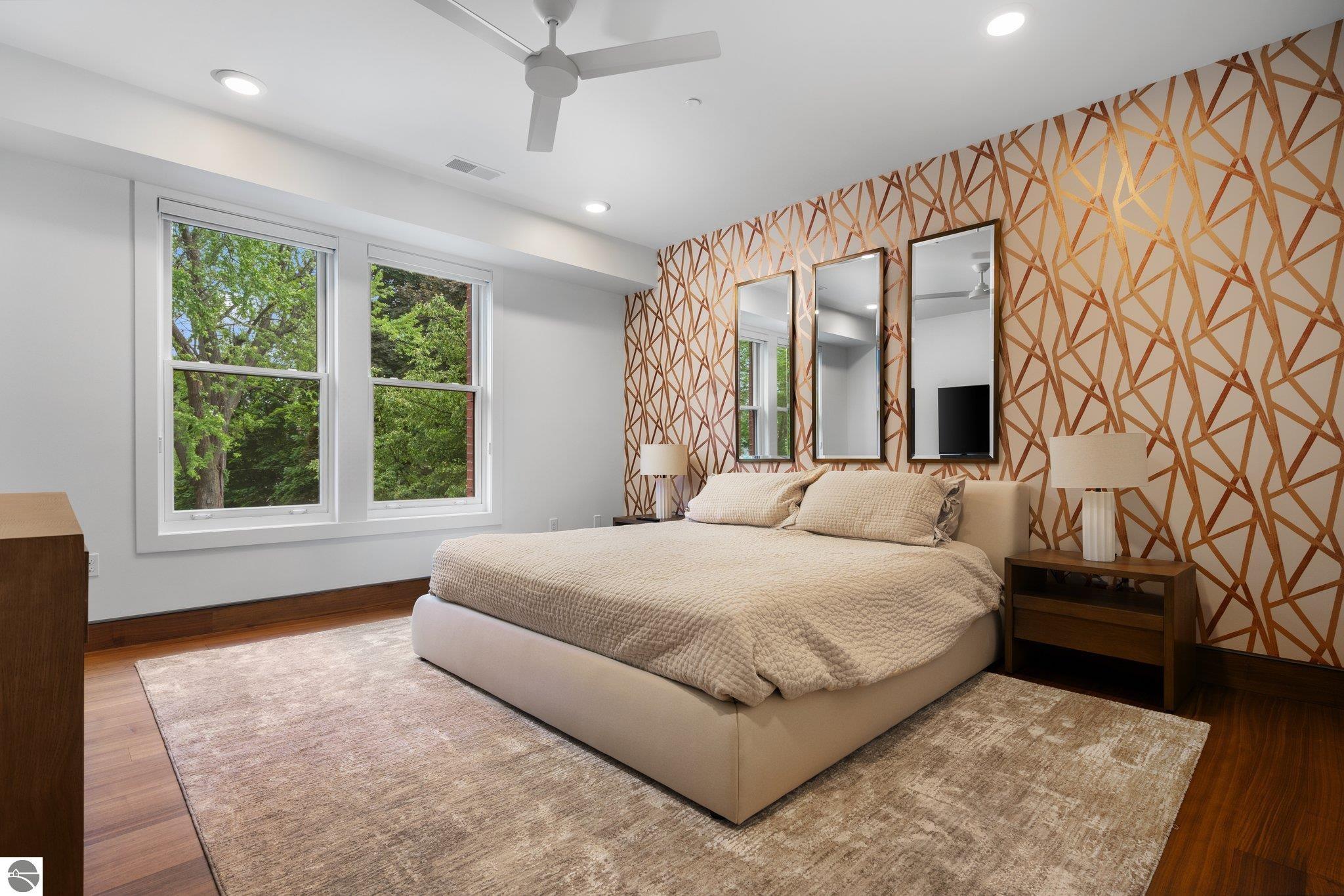 215 Washington Street # 2A