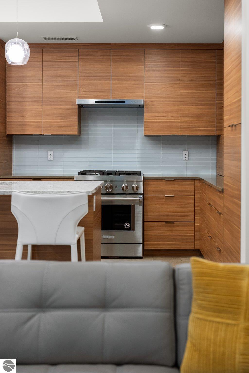 215 Washington Street # 2A