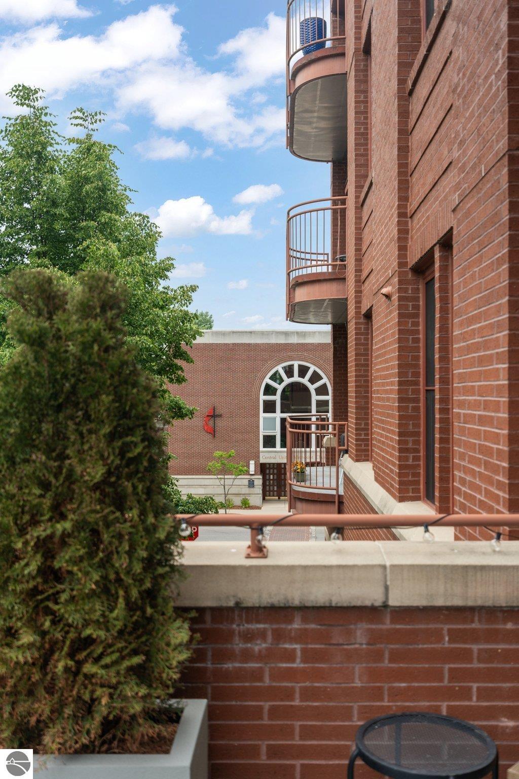215 Washington Street # 2A