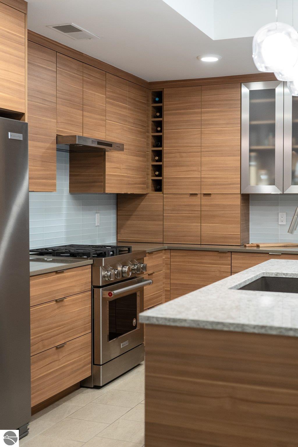 215 Washington Street # 2A