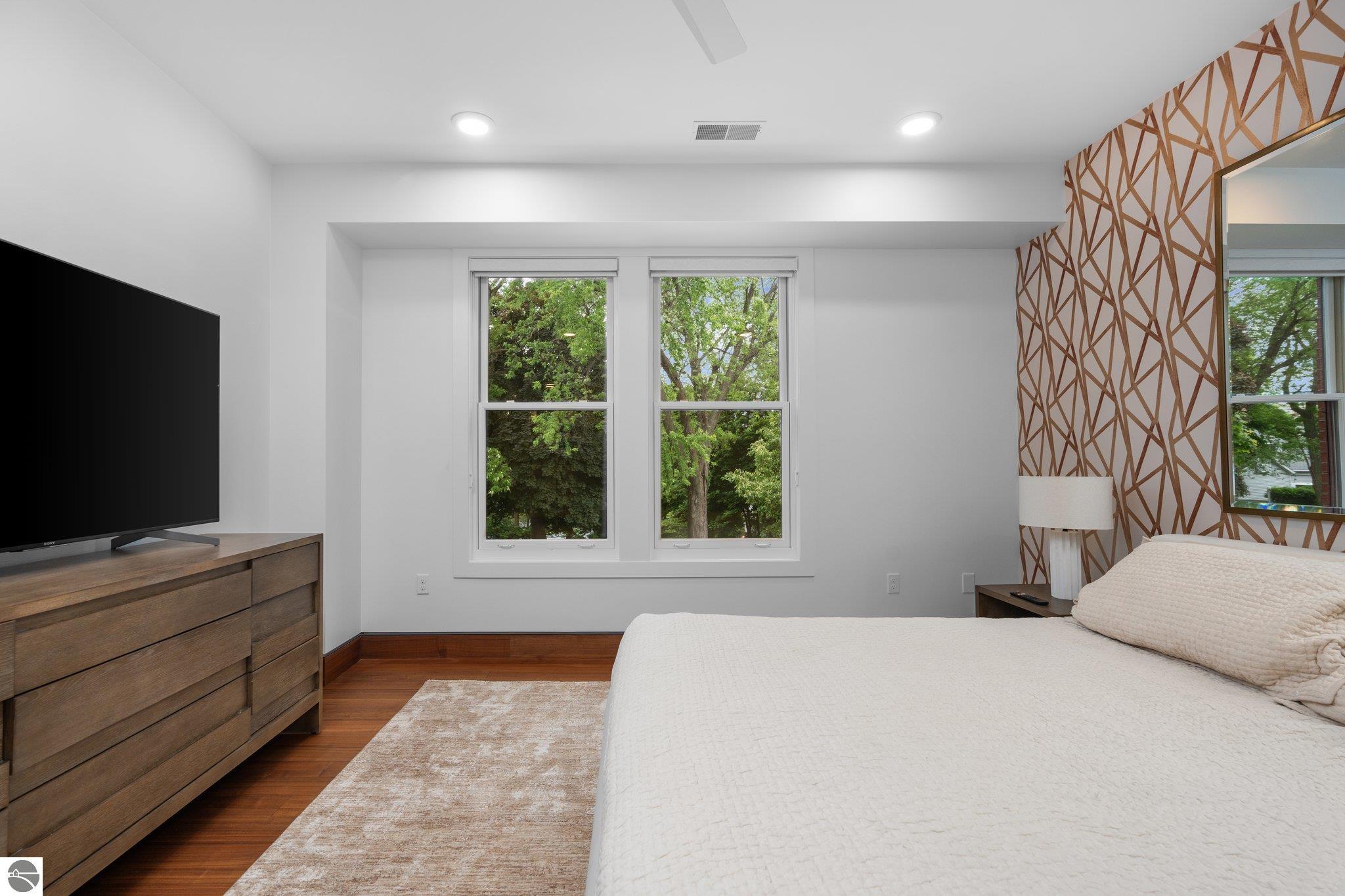 215 Washington Street # 2A