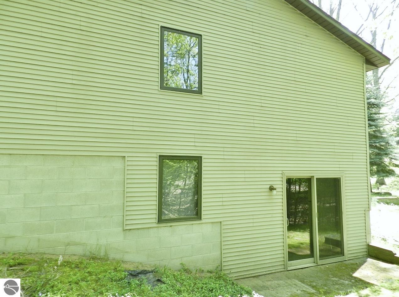 2880 Holiday Pines