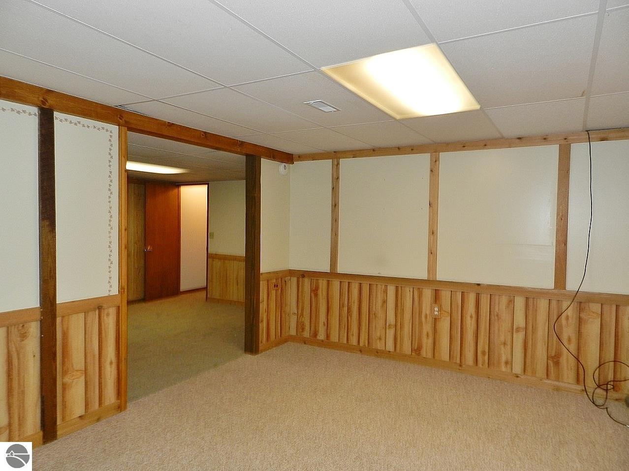 2880 Holiday Pines