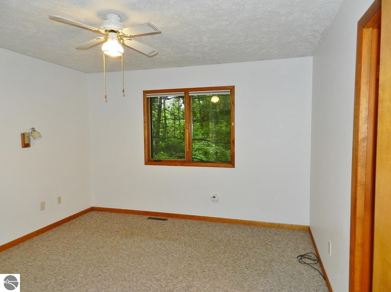 2880 Holiday Pines