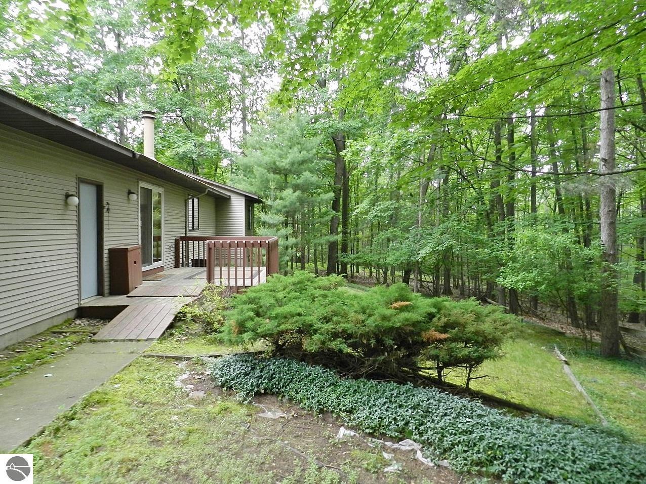 2880 Holiday Pines
