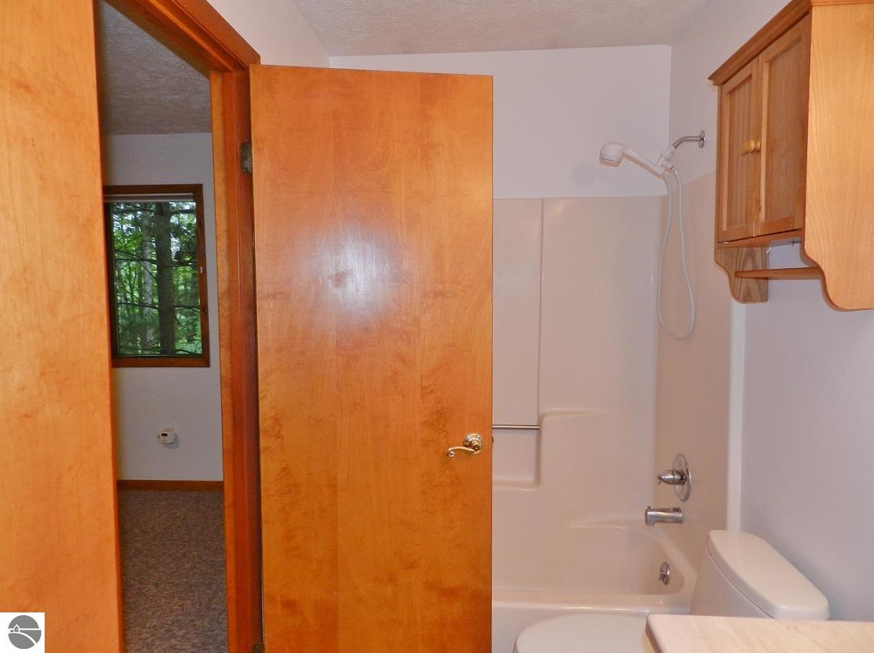 2880 Holiday Pines