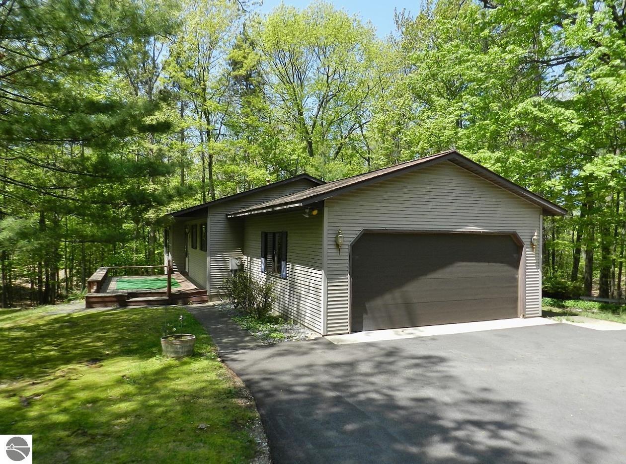 2880 Holiday Pines