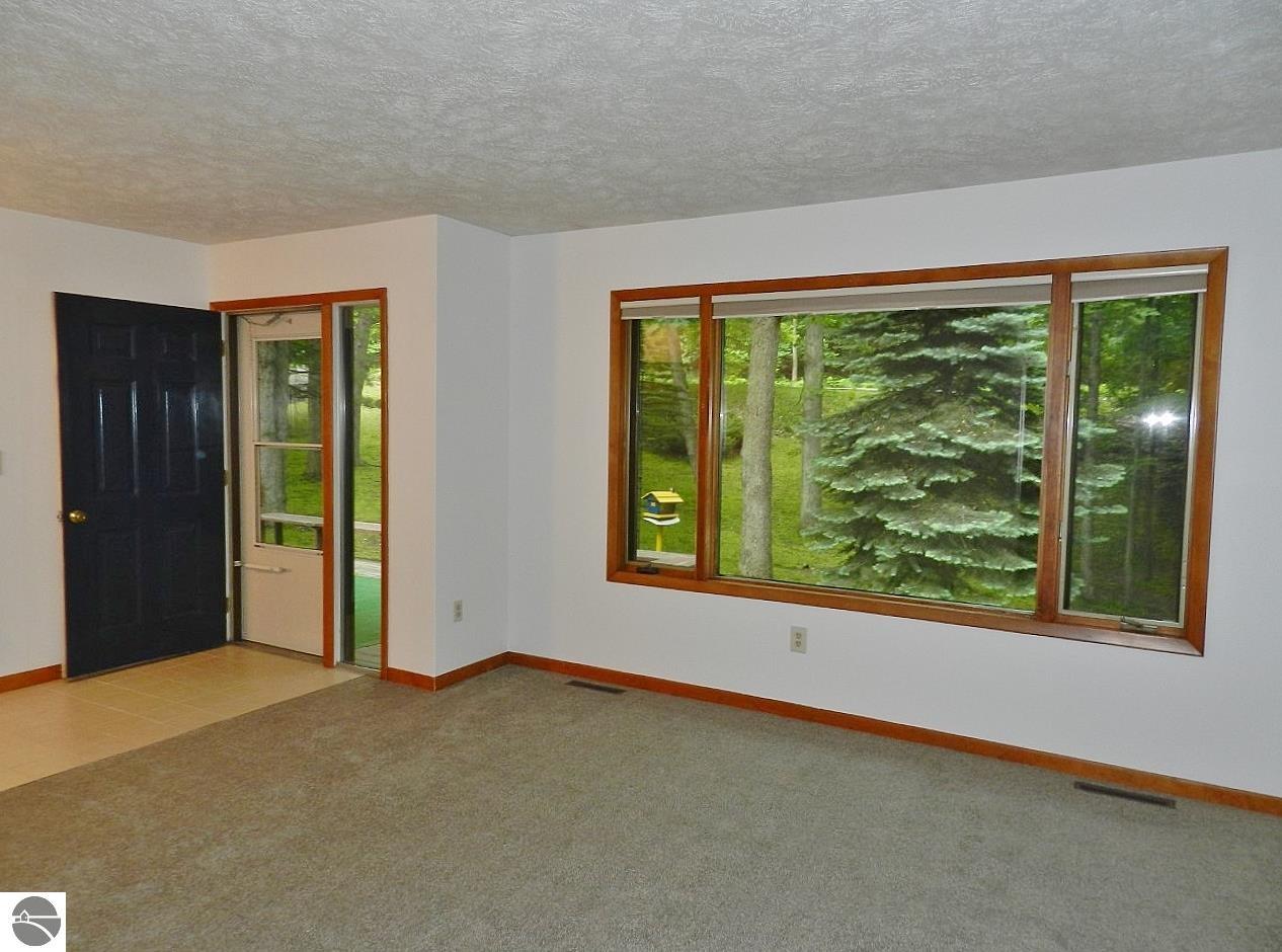 2880 Holiday Pines