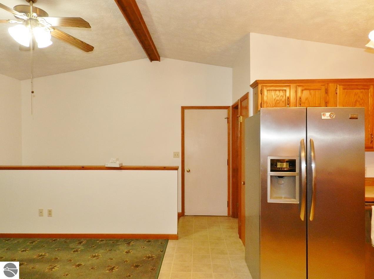 2880 Holiday Pines