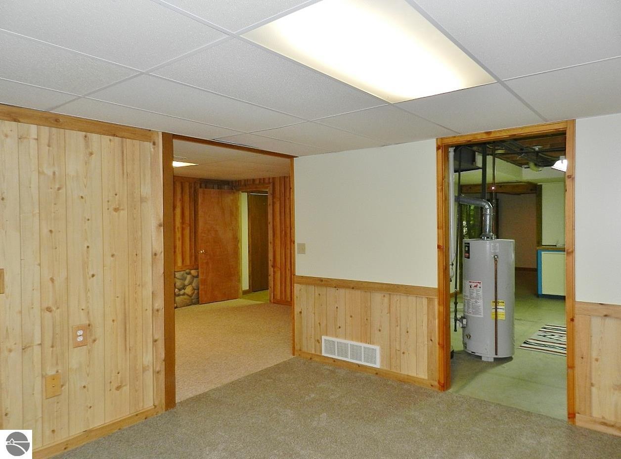2880 Holiday Pines