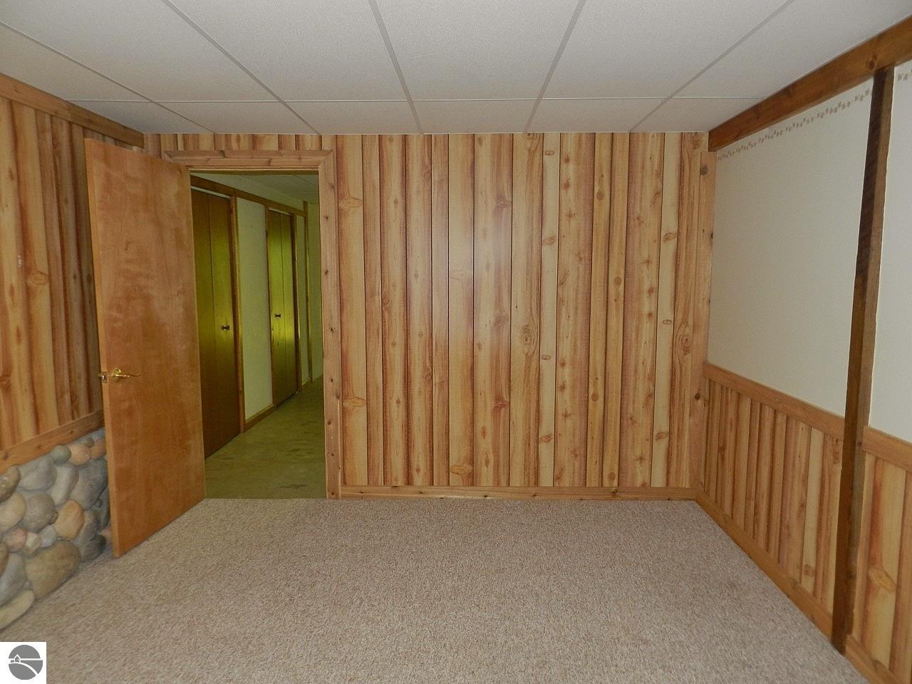 2880 Holiday Pines
