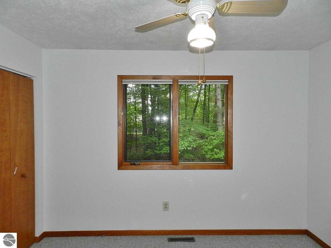 2880 Holiday Pines
