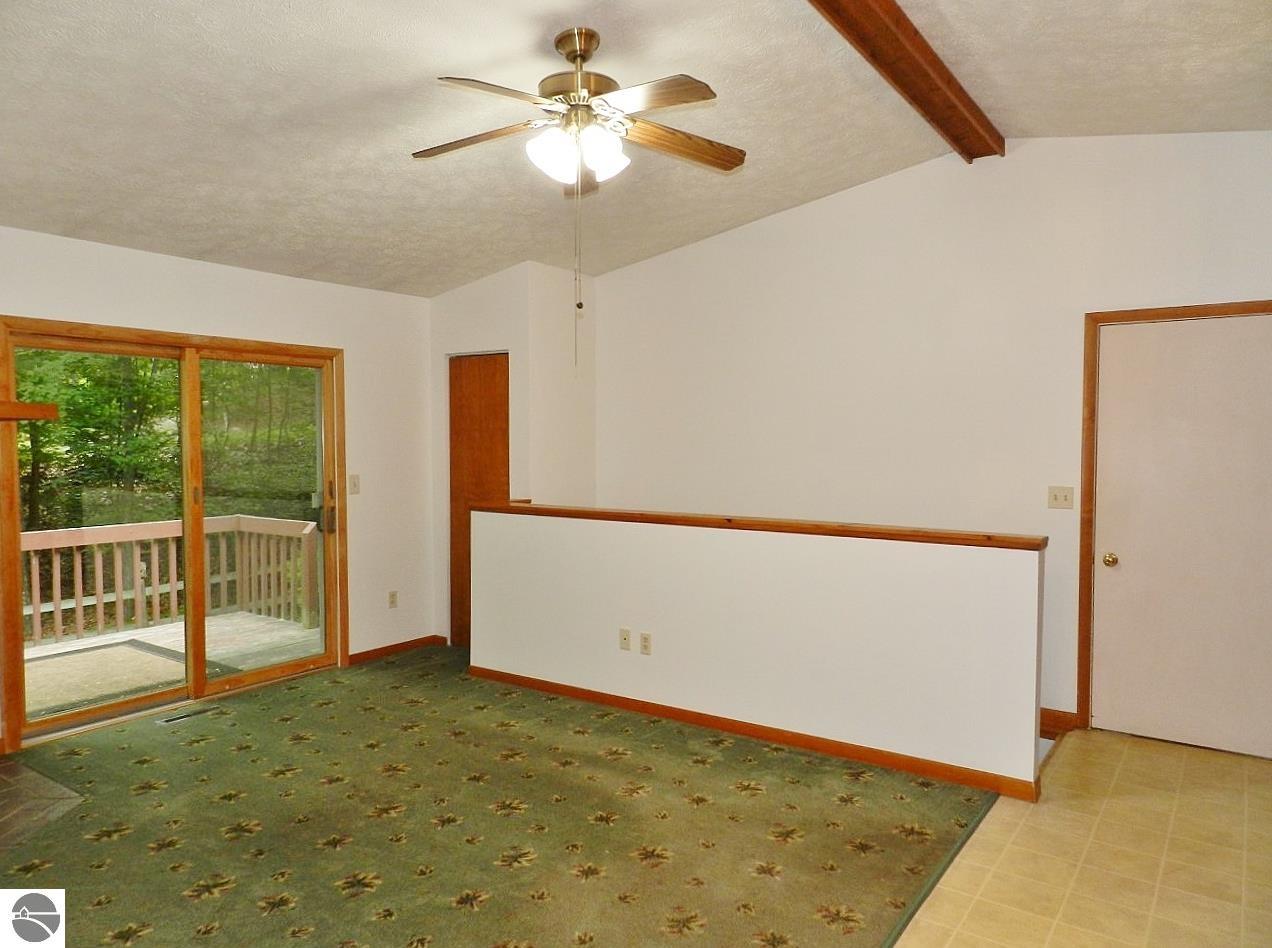 2880 Holiday Pines