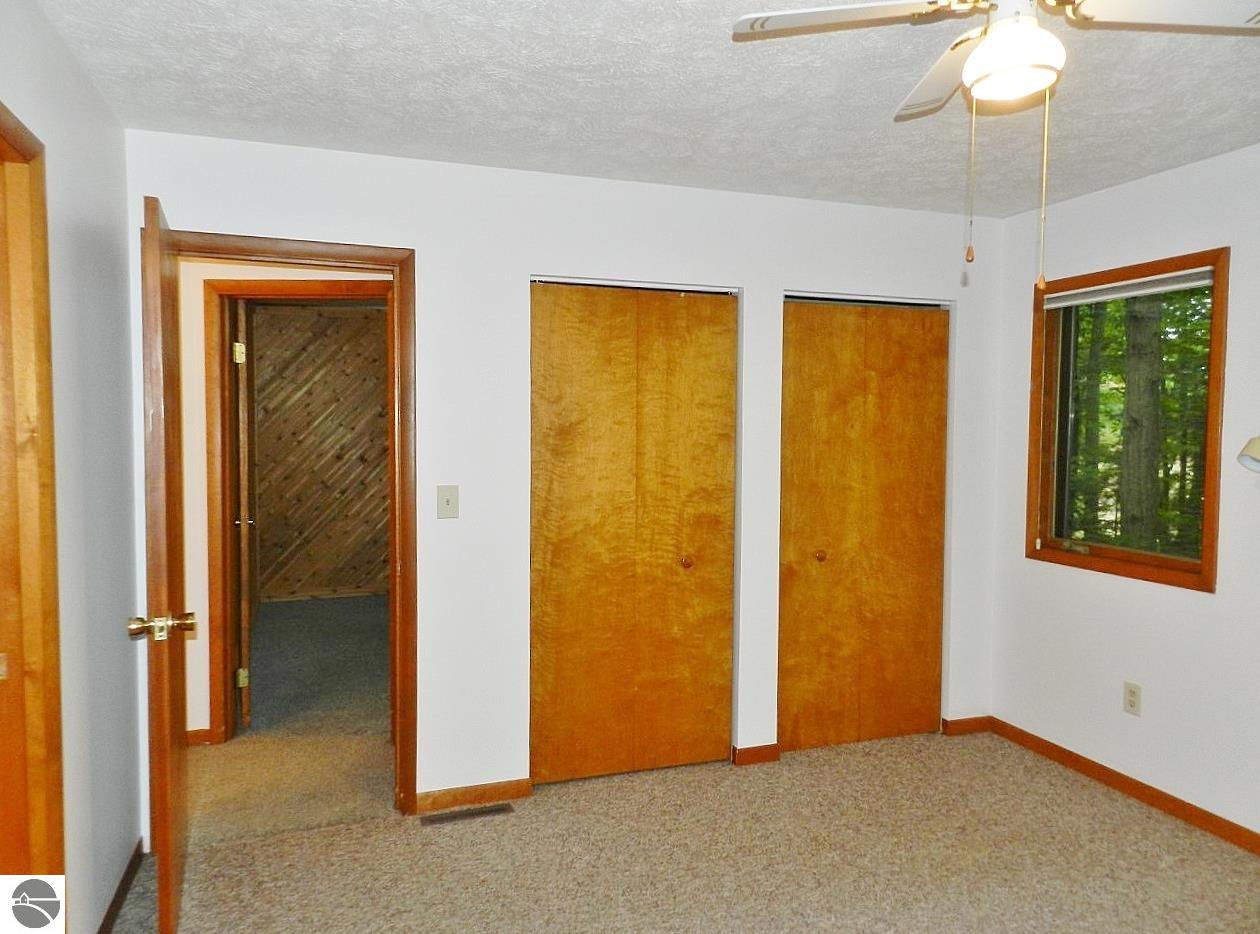 2880 Holiday Pines