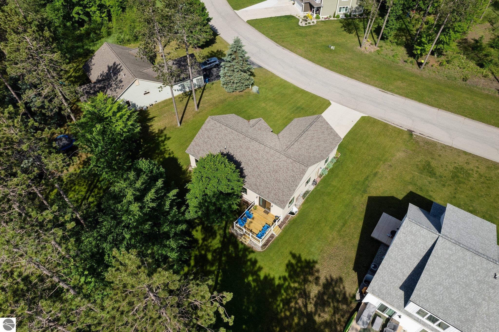 1382 Maggies Lane