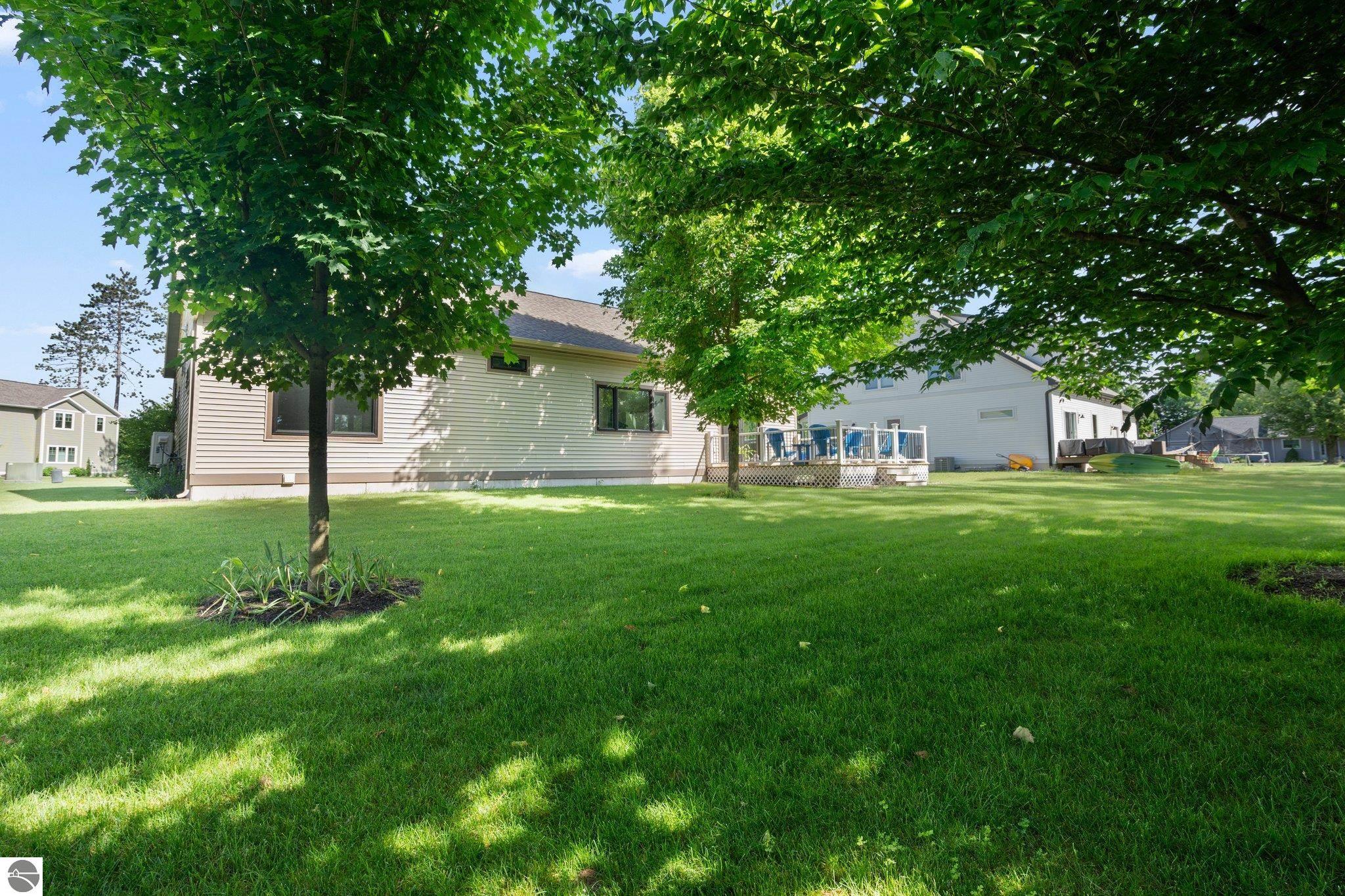 1382 Maggies Lane