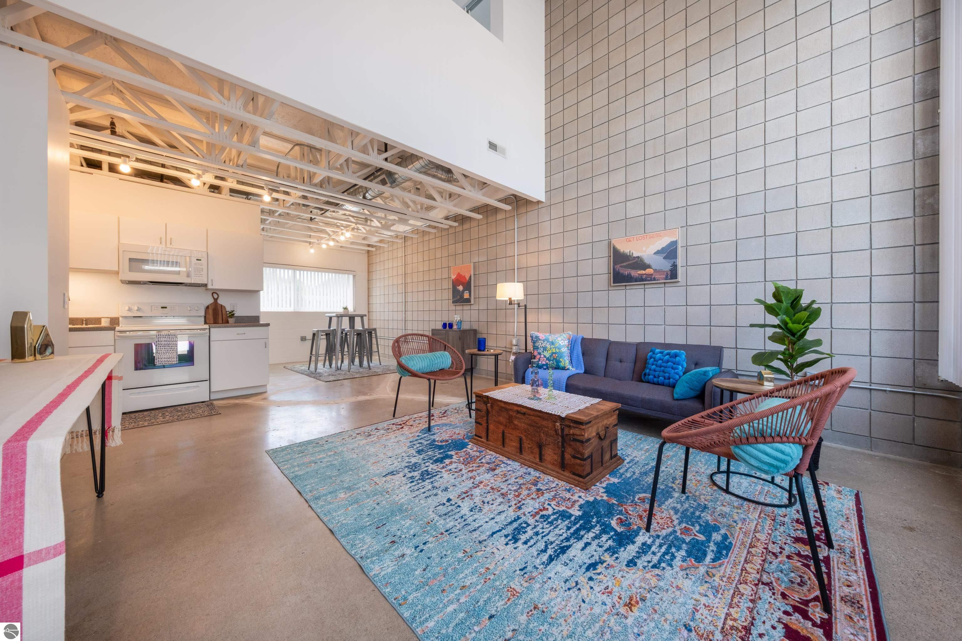 710 Centre Street # 106