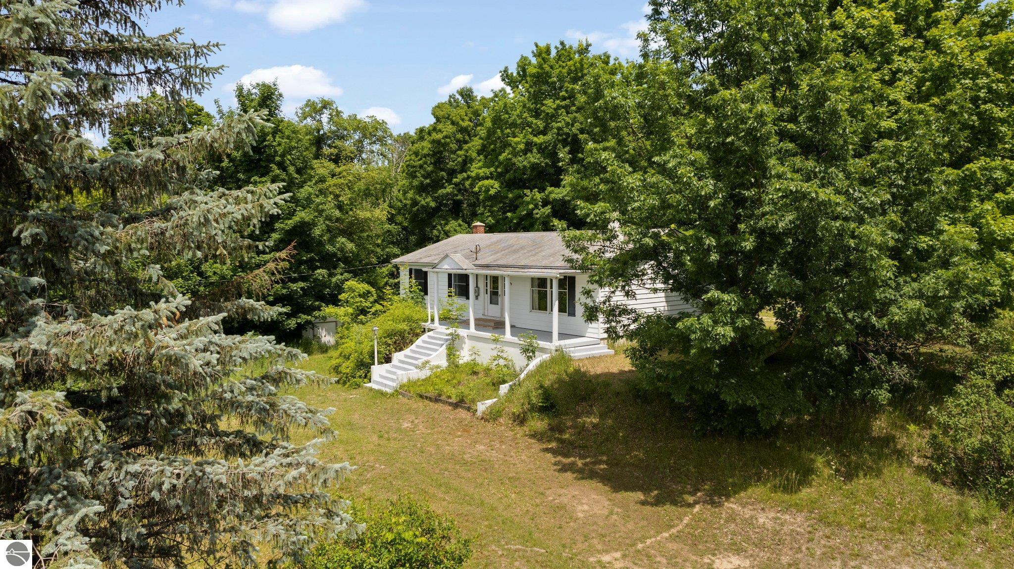 7142 Elk Lake Road