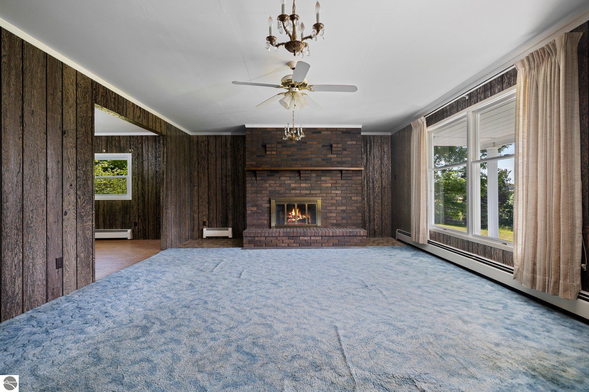7142 Elk Lake Road