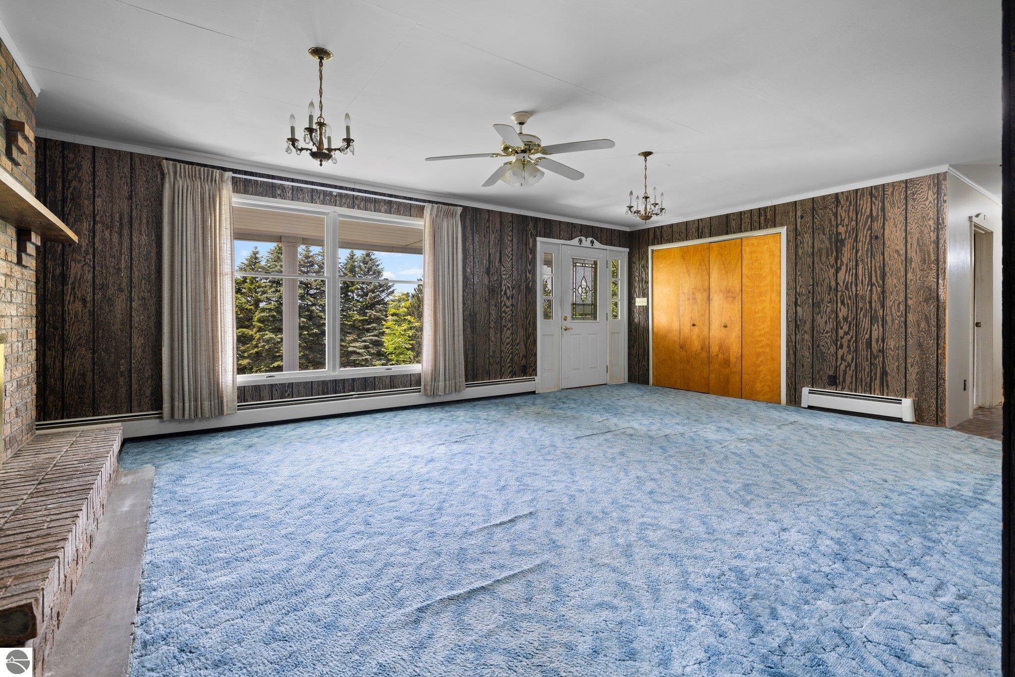 7142 Elk Lake Road