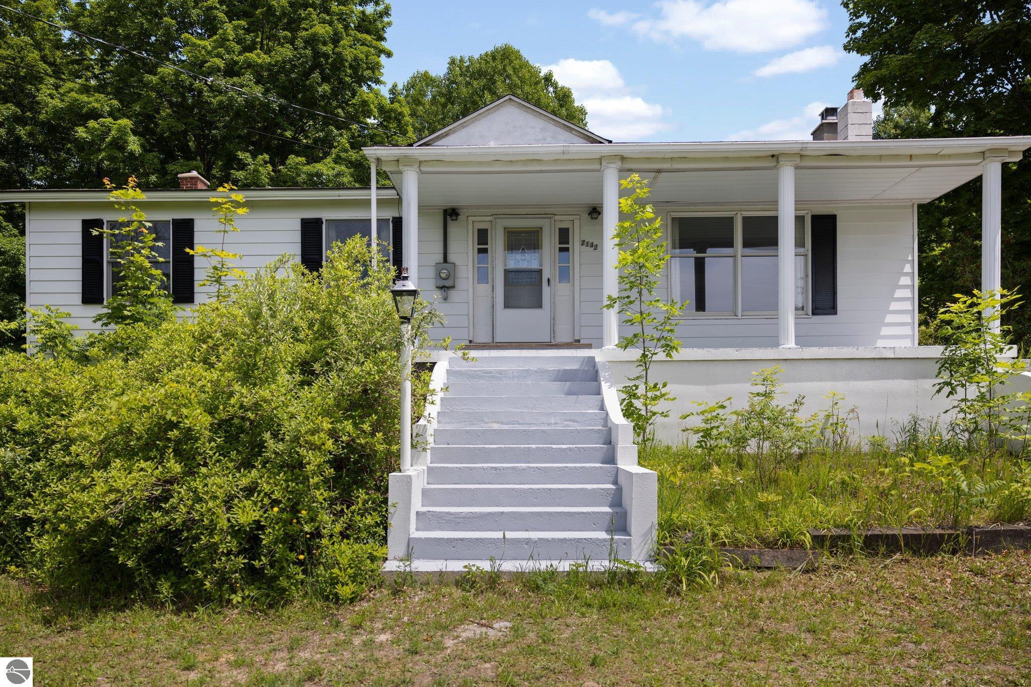 7142 Elk Lake Road
