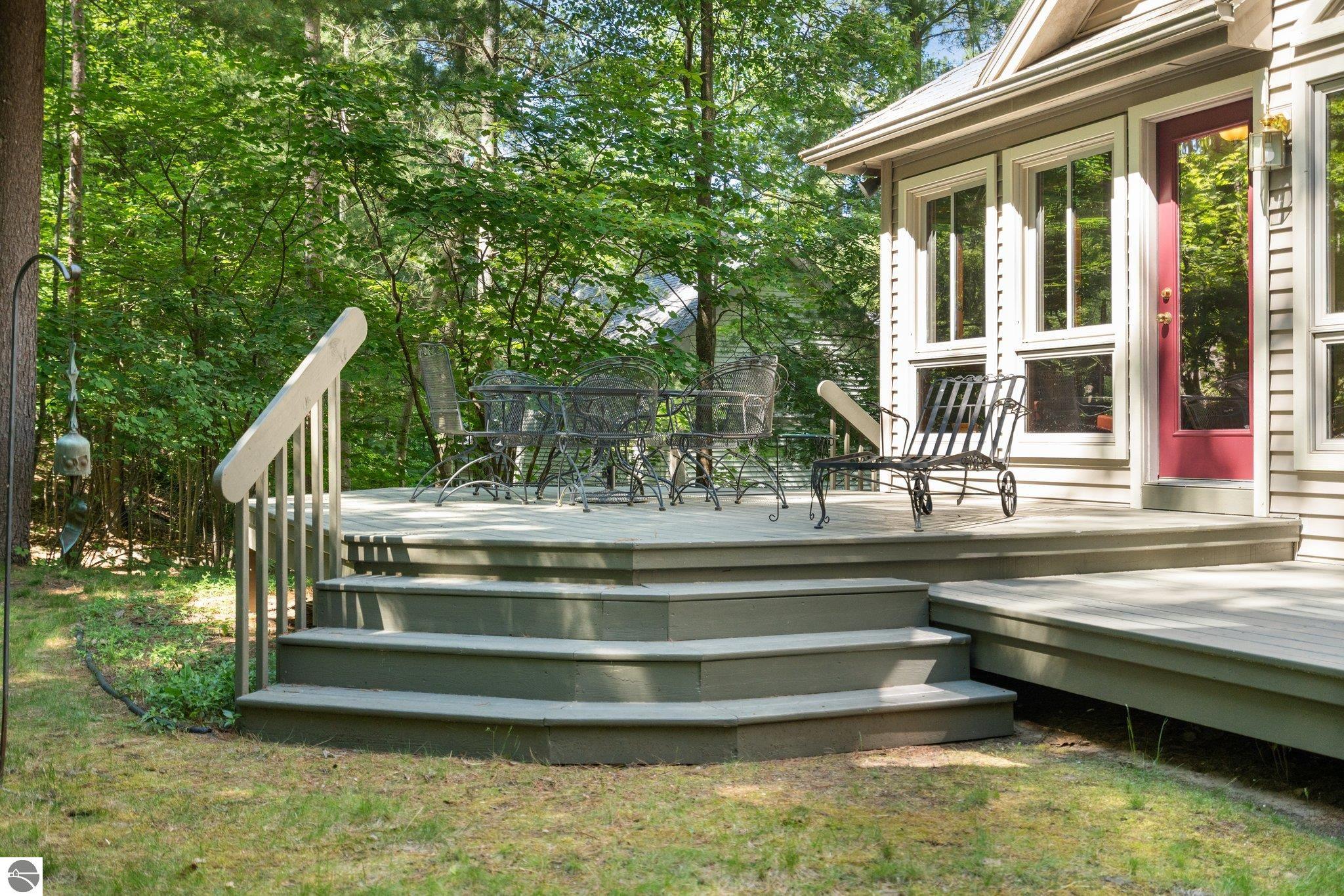 4509 Ground Pine Trail