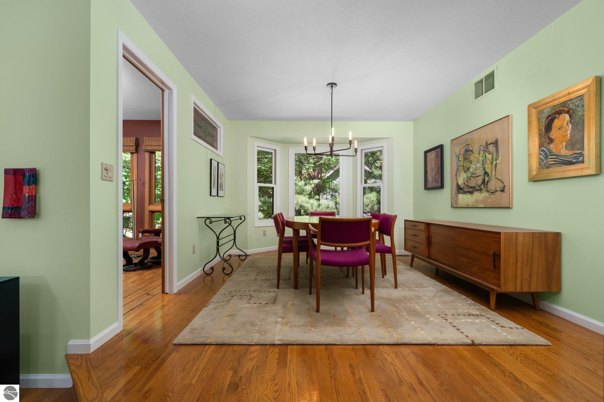 4509 Ground Pine Trail