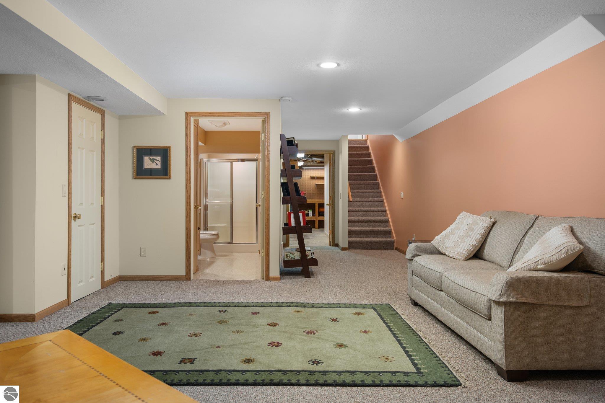 4509 Ground Pine Trail