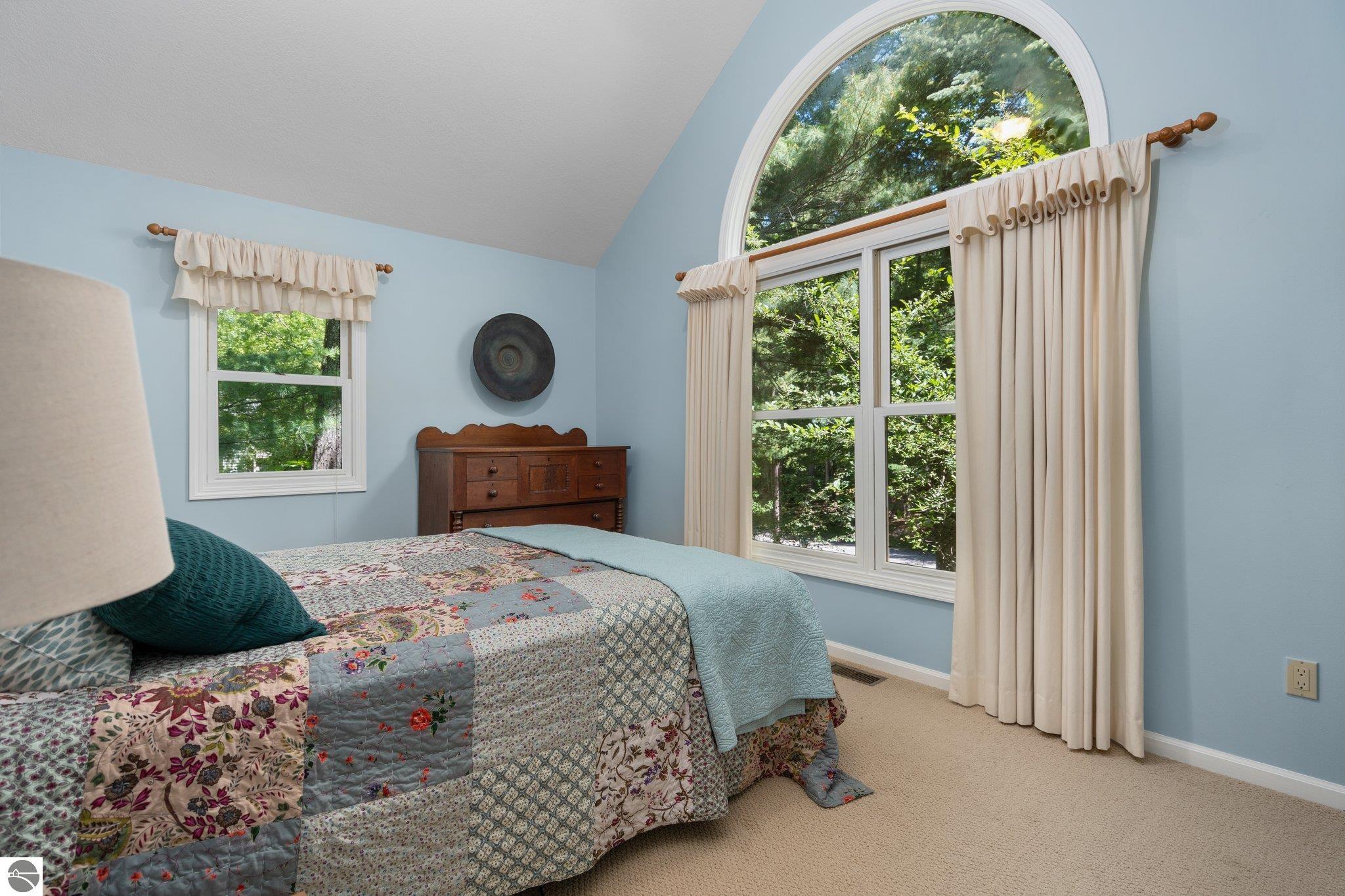 4509 Ground Pine Trail