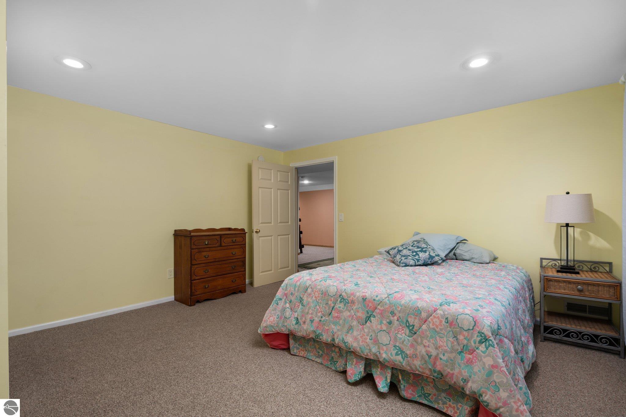 4509 Ground Pine Trail