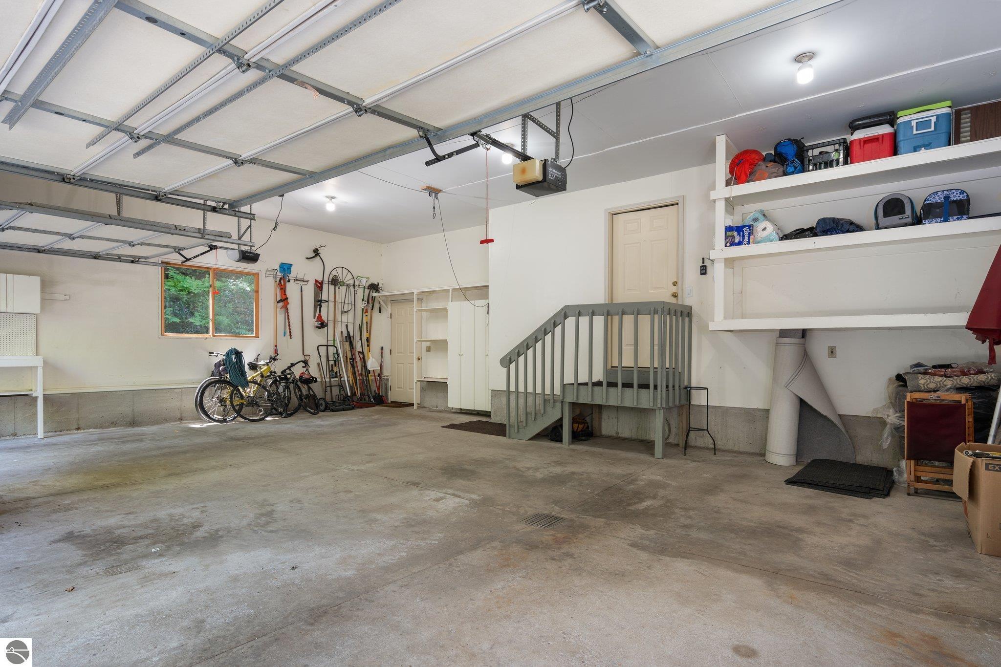 4509 Ground Pine Trail