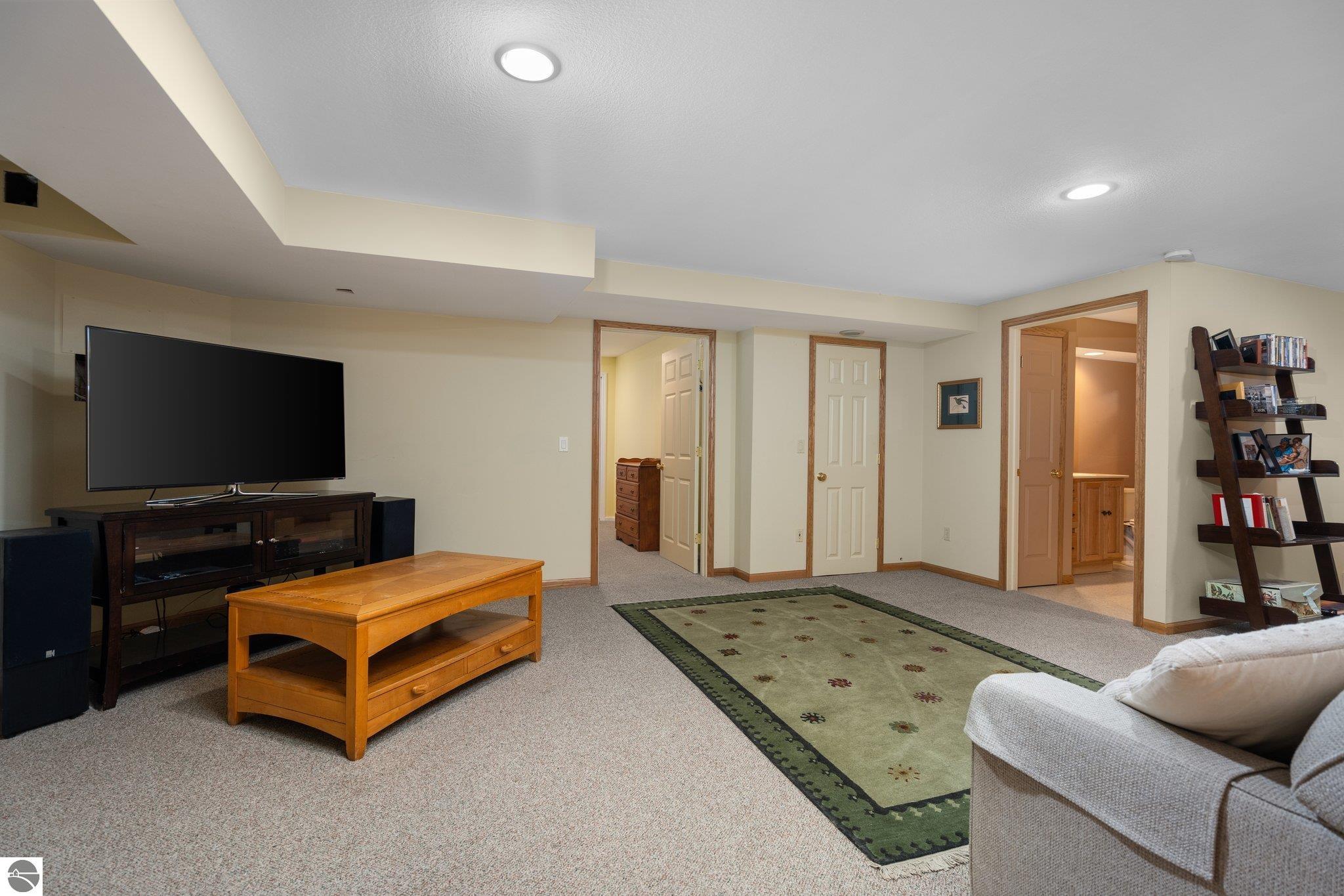 4509 Ground Pine Trail