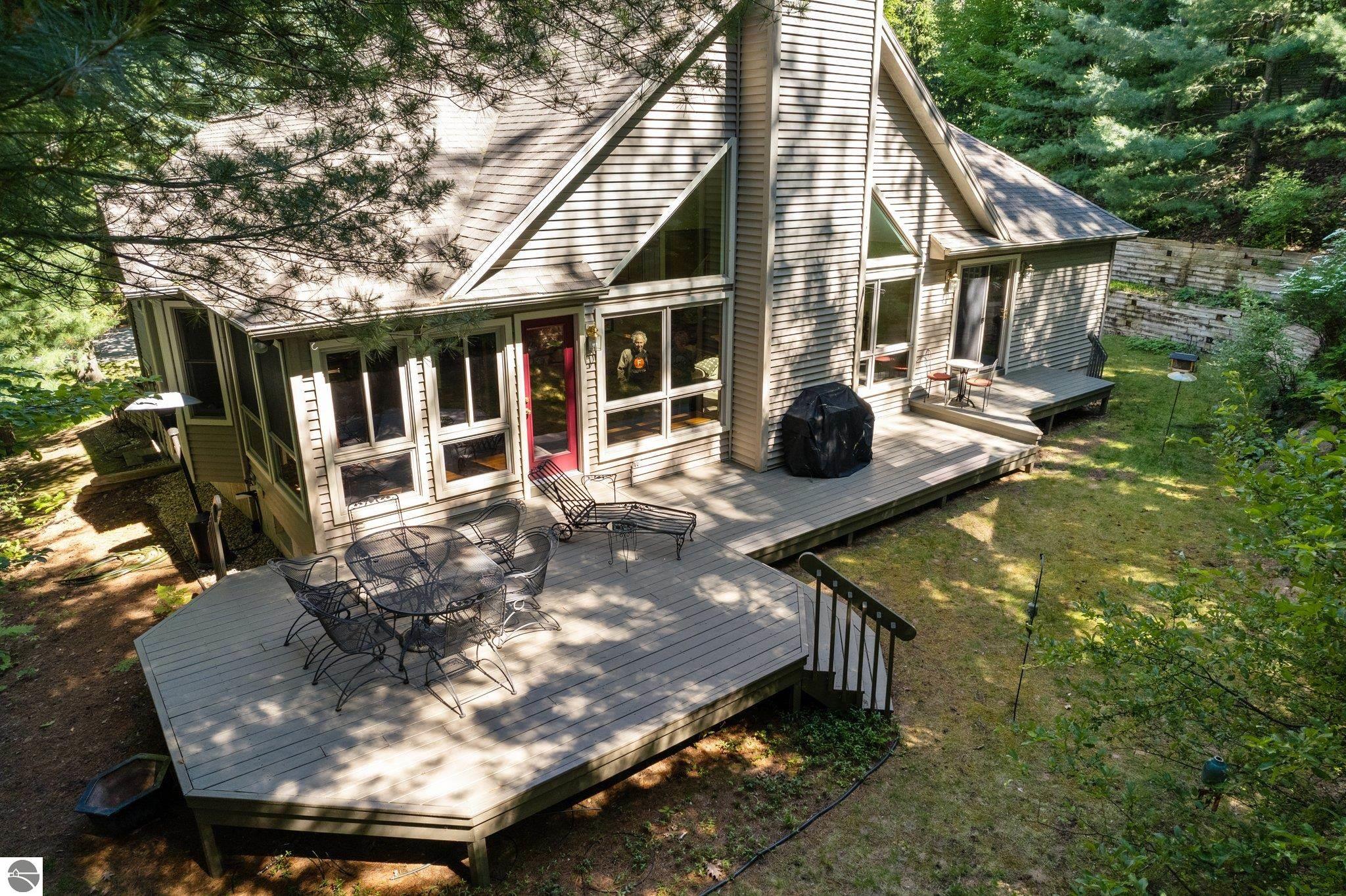 4509 Ground Pine Trail