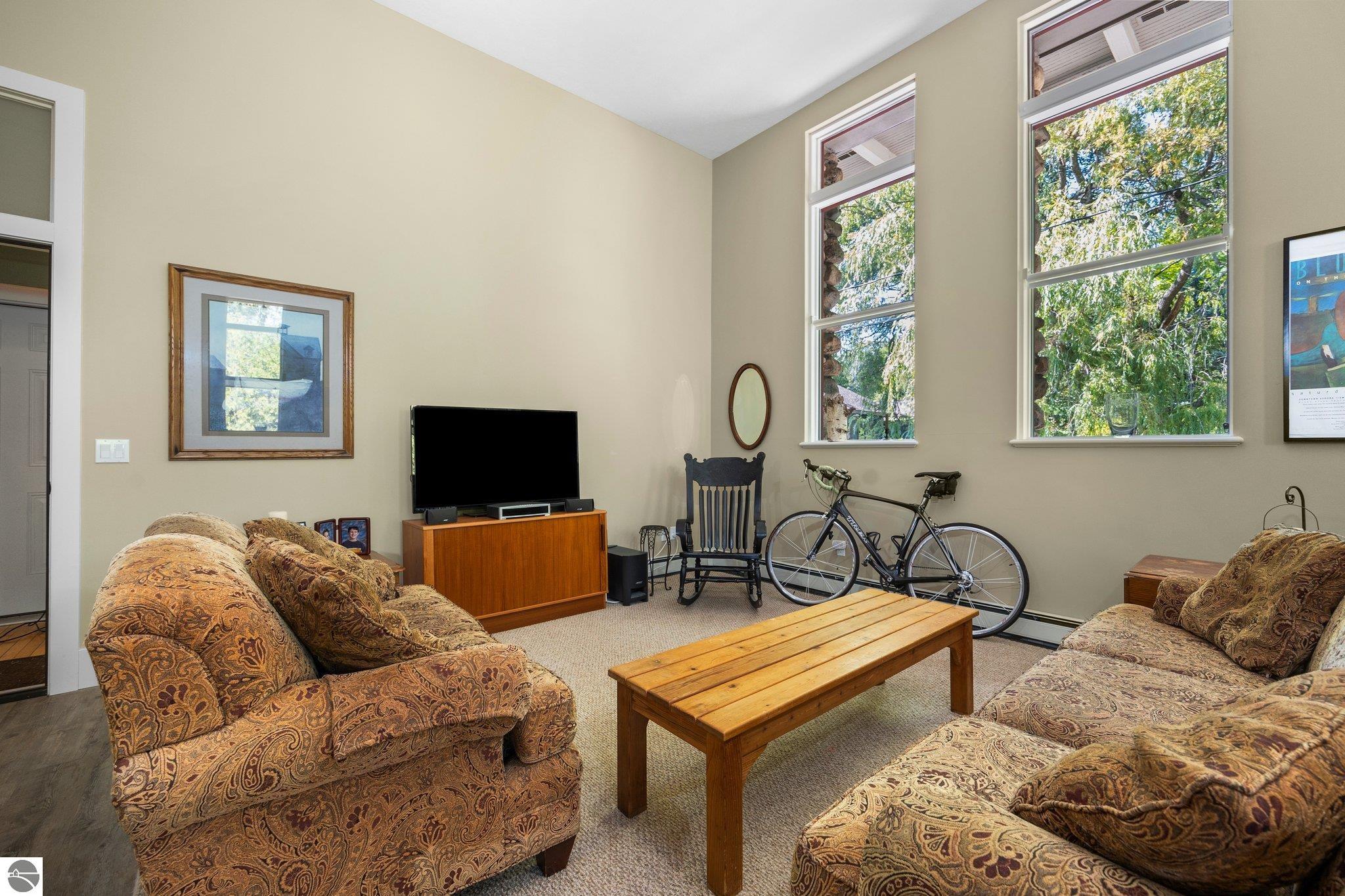 513 N Saint Marys Street # 1