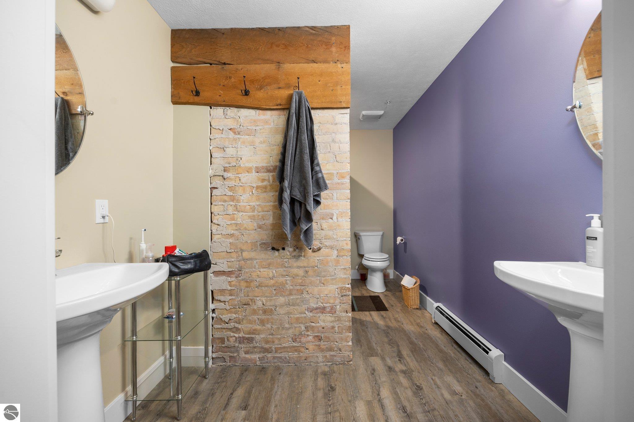 513 N Saint Marys Street # 1