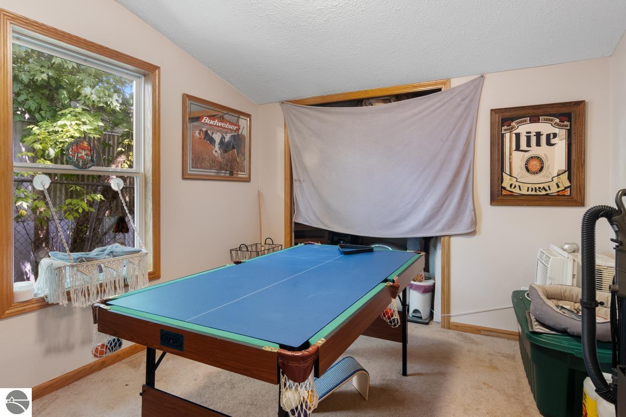 3862 Brook Drive