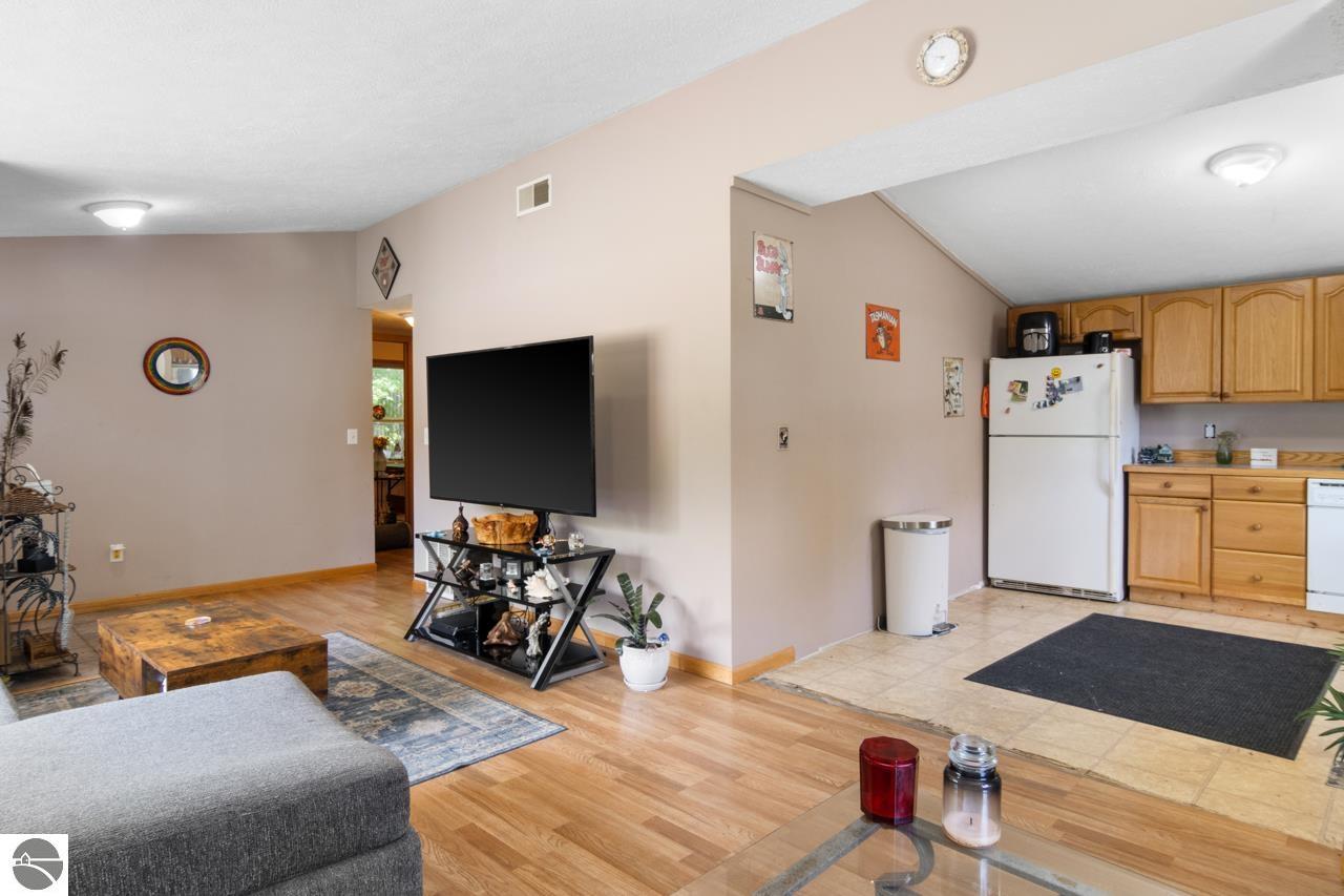 3862 Brook Drive