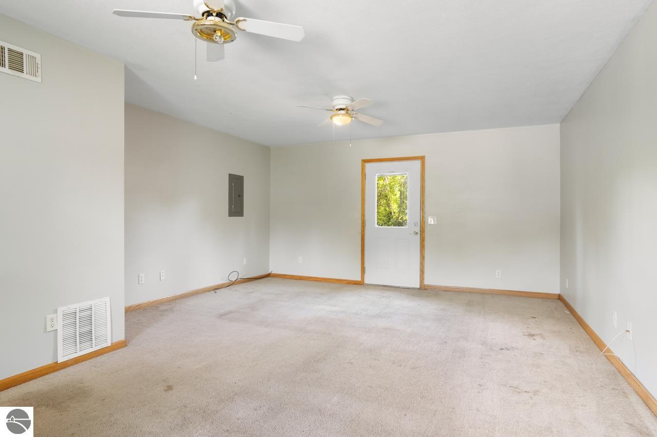 3862 Brook Drive
