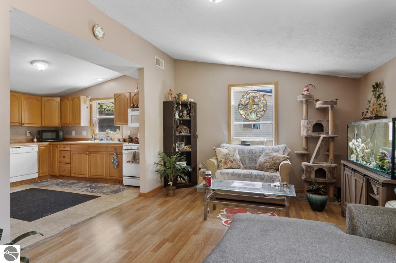3862 Brook Drive
